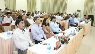 Bồi dưỡng kiến thức quốc phòng và an ninh cho hơn 100 chức sắc tôn giáo trên địa bàn Quân khu 3