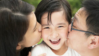 Nước mắt ngàn đời vẫn chảy xuôi