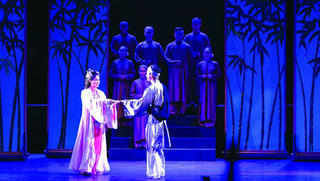 Để sân khấu Việt sáng đèn hàng đêm: Kỳ vọng về thời hoàng kim