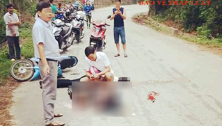 Chó bất ngờ chạy qua đường khiến chồng tử vong, vợ nguy kịch