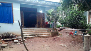 Mang súng đến nhà 'đối thủ' 'gây sự', nam thanh niên bị đâm chết
