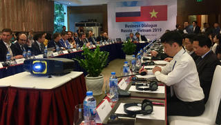 Bàn cách thúc đẩy quan hệ thương mại Việt - Nga  