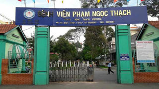 Nhiều bệnh viện tuyến trên ở TP HCM quá tải