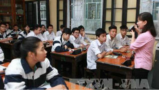 Hà Nội tạm dừng thi để tuyển dụng đặc cách giáo viên hợp đồng
