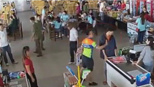 Giáng cấp bậc hàm và cho xuất ngũ đối với Thượng uý Nguyễn Xô Việt