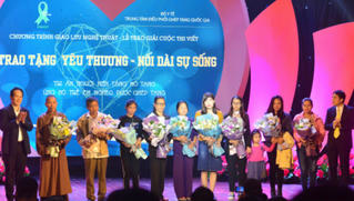 Tôn vinh nghĩa cử cao đẹp khi hiến mô, tạng cứu người
