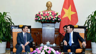 Phát triển quan hệ hữu nghị Việt Nam-Lào