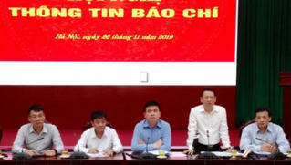 Mê Linh (Hà Nội): Người dân 2 xã cho con nghỉ học để phản đối dự án