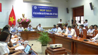 Thi công xuyên Tết để nhanh chóng hoàn thành cao tốc Trung Lương - Mỹ Thuận