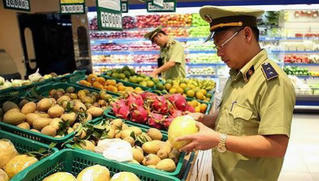 Hà Nội mở đợt cao điểm thanh, kiểm tra an toàn thực phẩm dịp Tết