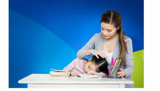 Đặt thêm gánh nặng vô hình lên vai con