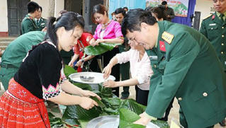 Náo nức “Xuân biên cương - Tết hải đảo”