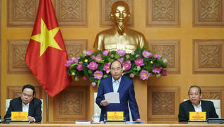Thủ tướng chủ trì họp Tiểu ban kinh tế - xã hội: Đánh giá kỹ hơn về vấn đề còn ý kiến khác nhau