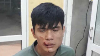 Bắt đối tượng dùng súng đồ chơi vào công ty cũ cướp tài sản