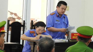 Viết tiếp vụ cựu Bí thư Bến Cát (Bình Dương) kêu oan: Những cáo buộc bị đánh giá “thiếu thuyết phục” của VKS
