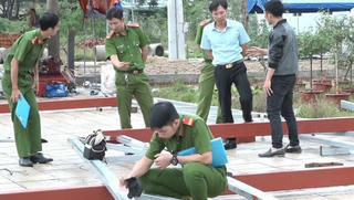 Giết vợ rồi dựng hiện trường giả vụ điện giật