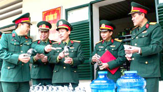 Sẵn sàng huấn luyện chiến sĩ mới 