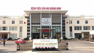 Kinh hoàng bố pha thuốc diệt chuột uống cùng 2 con nhỏ