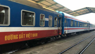 Giảm mạnh giá vé tàu khi mua trước nhiều ngày