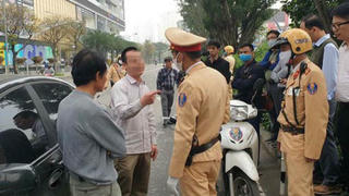 Đề xuất “hoang tưởng”
