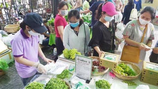 Đi chợ sao cho an toàn?
