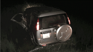 Xe ô tô lao vào xe trộn bê tông văng xuống ruộng, 1 người tử vong