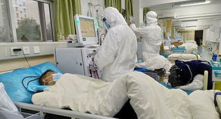 Bên trong chiến tuyến chống dịch: Những người không được lựa chọn … “ở nhà”