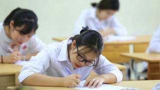 Thi tốt nghiệp THPT quốc gia: Cần sớm có phương án cuối cùng 