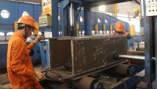 Kinh tế - xã hội TP HCM sẽ có sức bật tốt khi dịch giảm và được kiểm soát