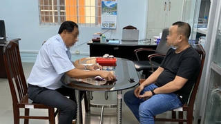 Đăng thông tin sai sự thật về cách ly xã hội, người đàn ông bị phạt 7,5 triệu đồng