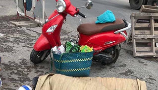 Xe ben chở vật liệu xây dựng tông chết người rồi bỏ chạy