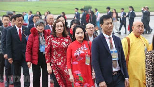 Nâng cao vai trò kiều bào trong xây dựng khối đại đoàn kết dân tộc