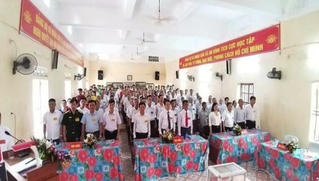 Khai trừ Đảng thủ quỹ xã đánh tráo phiếu bầu cử