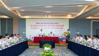 Thủ tướng Chính phủ: Quảng Ninh là hình mẫu chuyển đổi mô hình kinh tế từ  “đen” sang “xanh”