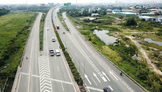 Chuyển 8 dự án cao tốc Bắc - Nam sang đầu tư công: Ủy ban Thường vụ Quốc hội nêu lý do không nên