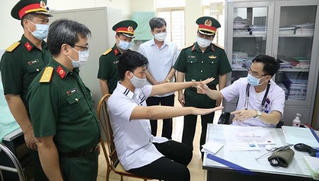 Kiểm tra công tác tuyển sinh quân sự tại TP Uông Bí