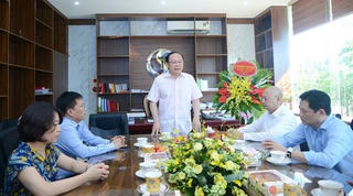 Người làm báo cần phát huy lòng yêu nghề và trách nhiệm với xã hội