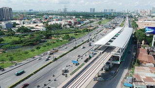 6 tháng đầu năm, tăng trưởng kinh tế TP HCM đạt 2%