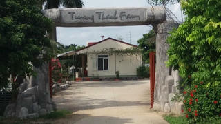 Tổ hợp công trình xâm hại đê điều tại Hải Phòng: 'Hô biến' trang trại thành… khu du lịch