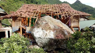 Một người tử vong do đá lở ở Sơn La