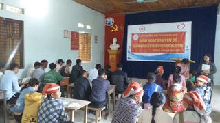 Khi đạo đức gia đình “thủng đáy”…