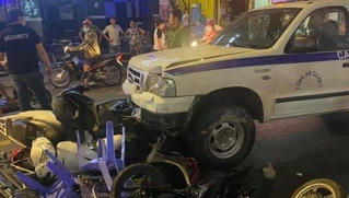 Tin giao thông sáng 29/8: Ô tô công an tông liên hoàn, 3 người chết vì tai nạn xe máy