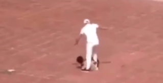 Sự thật đoạn clip bảo vệ đánh học sinh túi bụi giữa sân trường