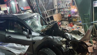 Tin giao thông đến sáng 25/10: Loạt tai nạn nghiêm trọng khiến 7 người tử vong, 6 người bị thương