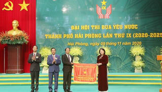 Lãnh đạo phải gương mẫu, đi đầu trong phong trào thi đua