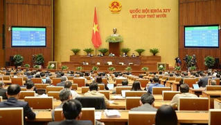 Câu chuyện tách luật