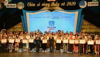 Tuyên dương 63 thầy,  cô giáo người dân tộc thiểu số