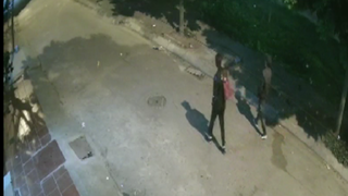 Bắt khẩn cấp đối tượng bóp cổ bạn gái trong nhà nghỉ