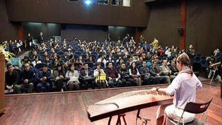 Lòng trắc ẩn, không chỉ là “cho tiền”