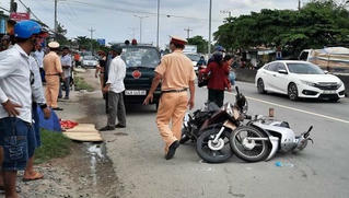 Tin giao thông đến sáng 19/12: Nữ sinh tử vong trên đường về nhà; tài xế đi ngược chiều trên cao tốc Nội Bài - Lào Cai